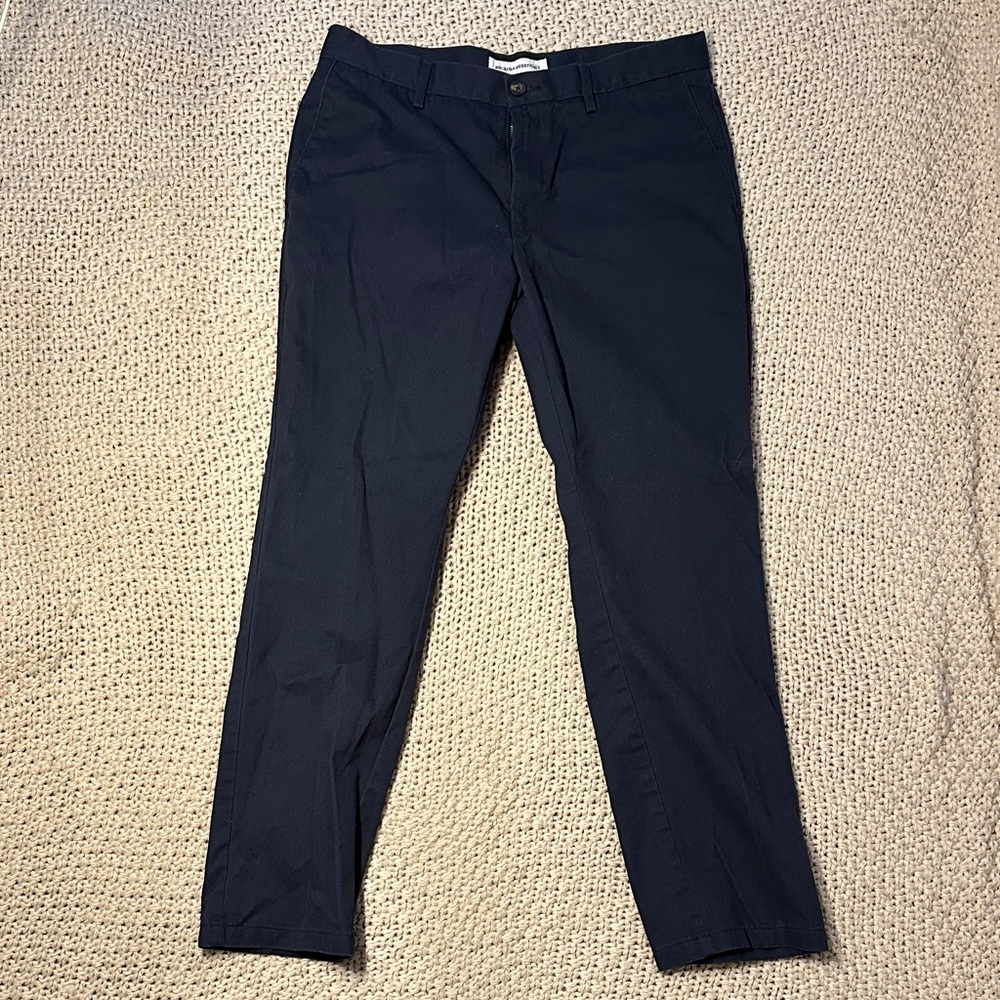 Amazon Essentials Men's Dark Blue Chinos